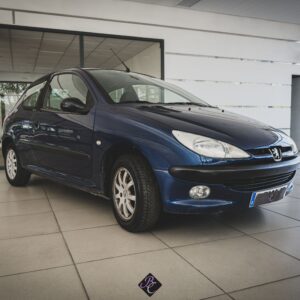 Peugeot - 206